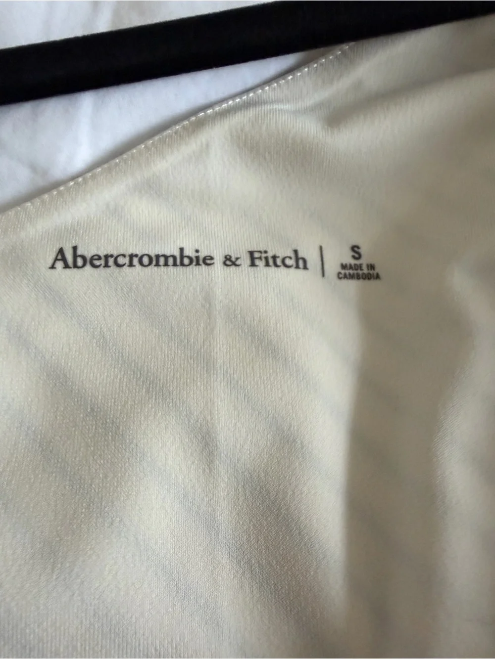 Abercrombie & Fitch One-Shoulder Striped Tank Top in Cream and Black size S - Picture 7 of 7